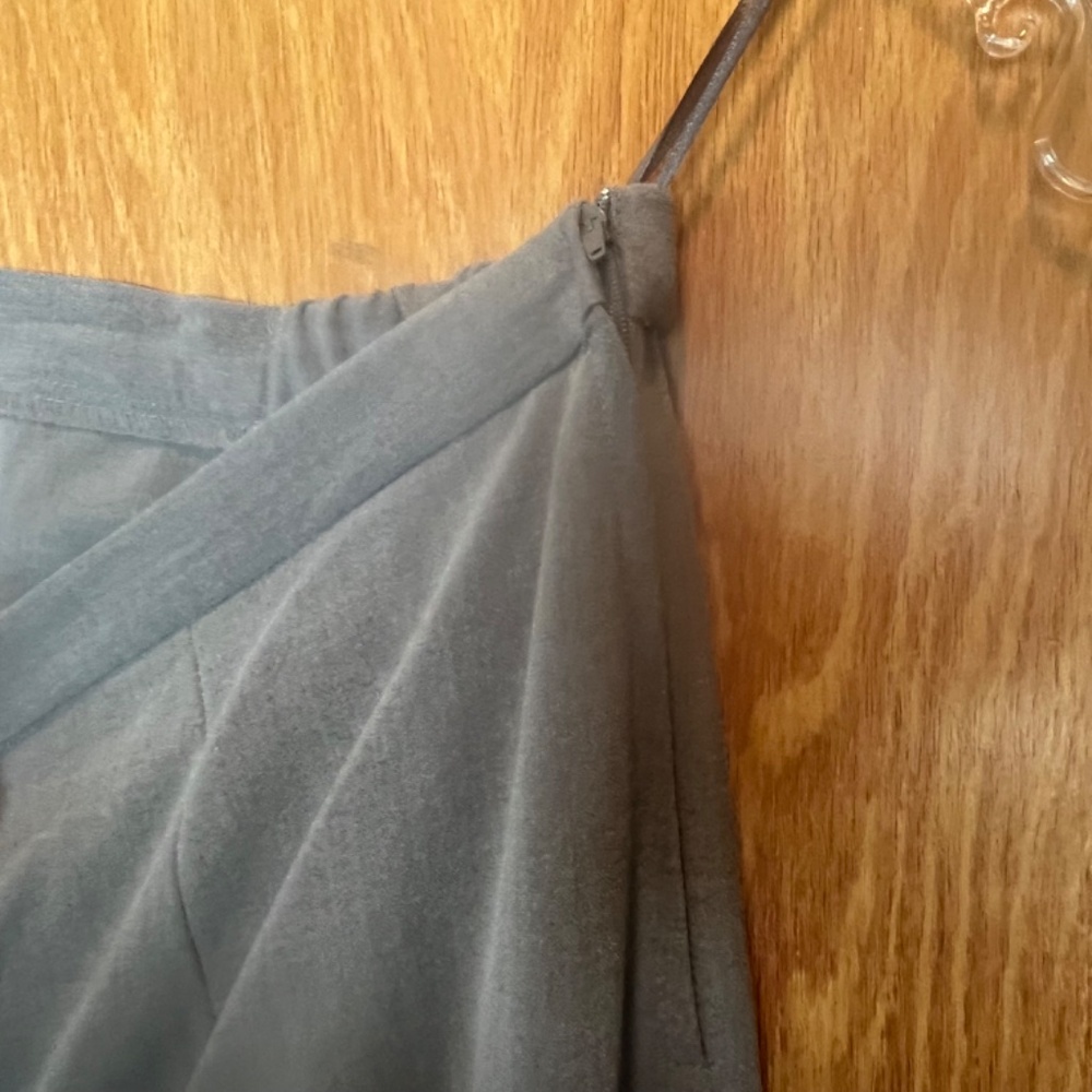 Gray Short Sleeve Pantsuit - Picture 4 of 5